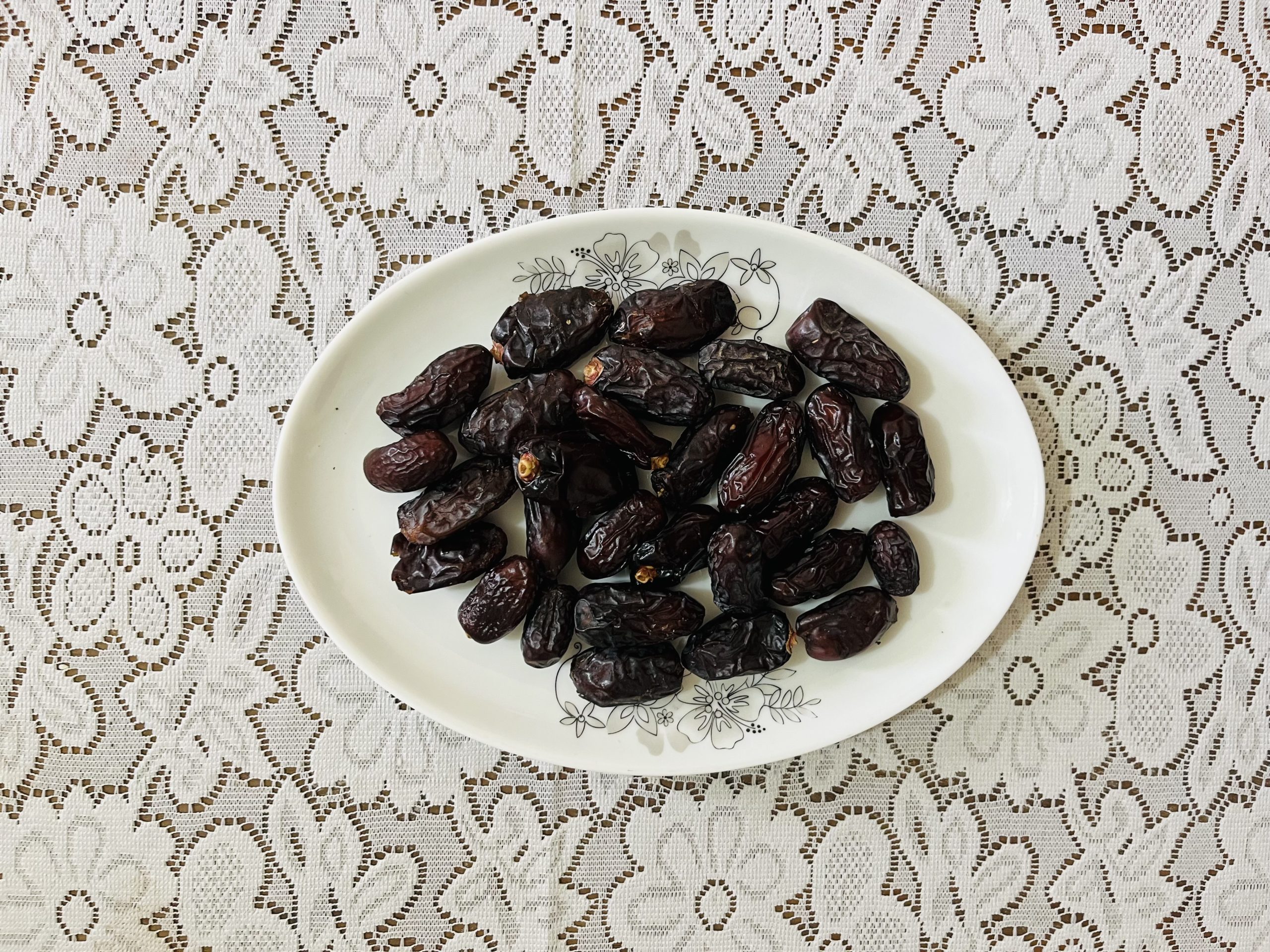 IMG_6694 250gm - Safawi Dates -(Safawi Khajur) – Premium Quality Soft & Fresh Dates - Image 1