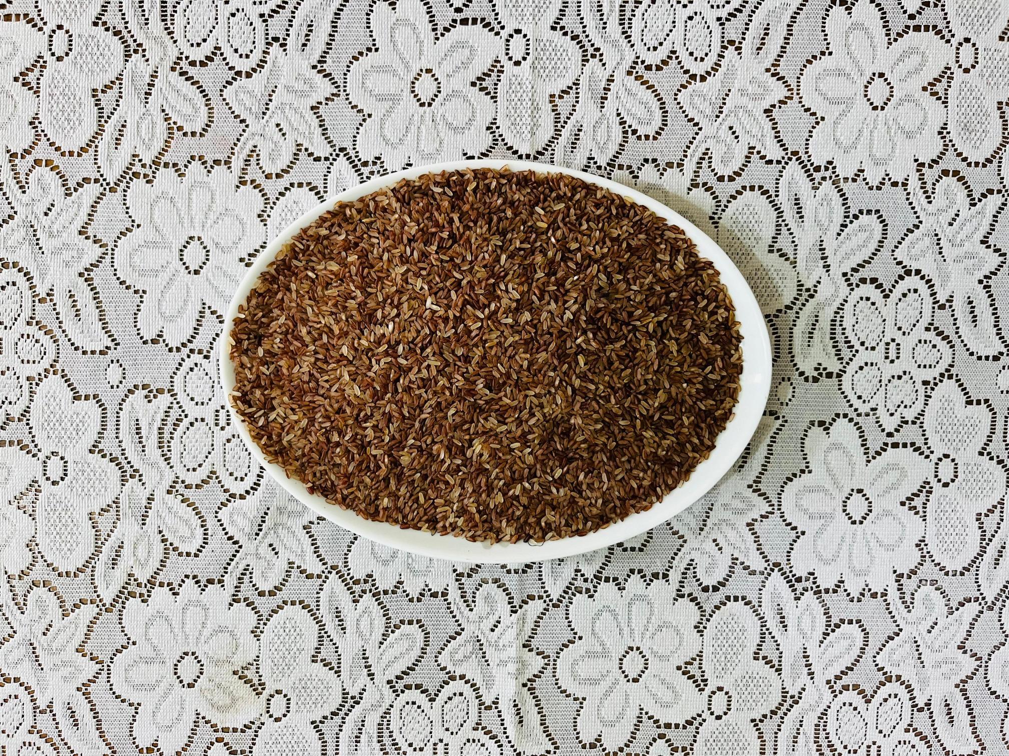 WhatsApp Image 2026-04-23 at 1.06.18 PM 1kg - Red Rice (Lal Chal) –100% Natural Whole Grain Lal Chal | High Fiber Healthy Nutritious Rice - Image 1